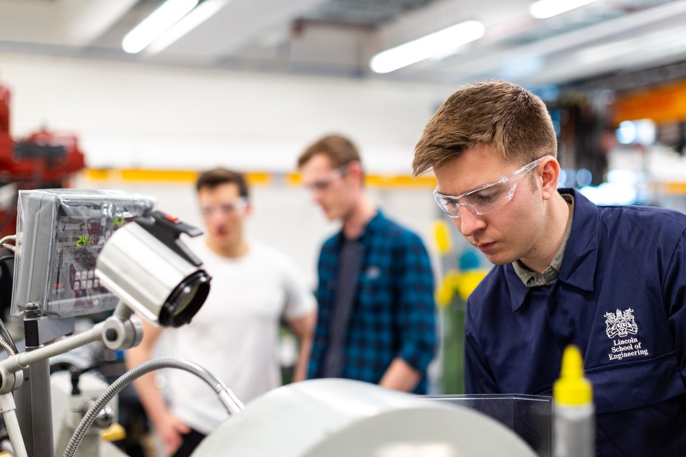 lincoln school of engineering using AI in their robotics projects